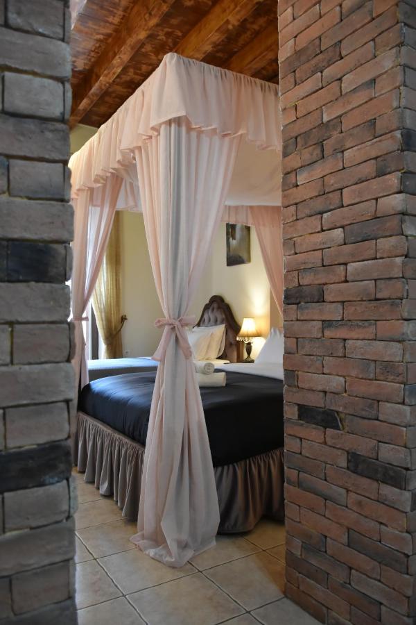 Odos Oneiron Boutique Hotel ハニア エクステリア 写真